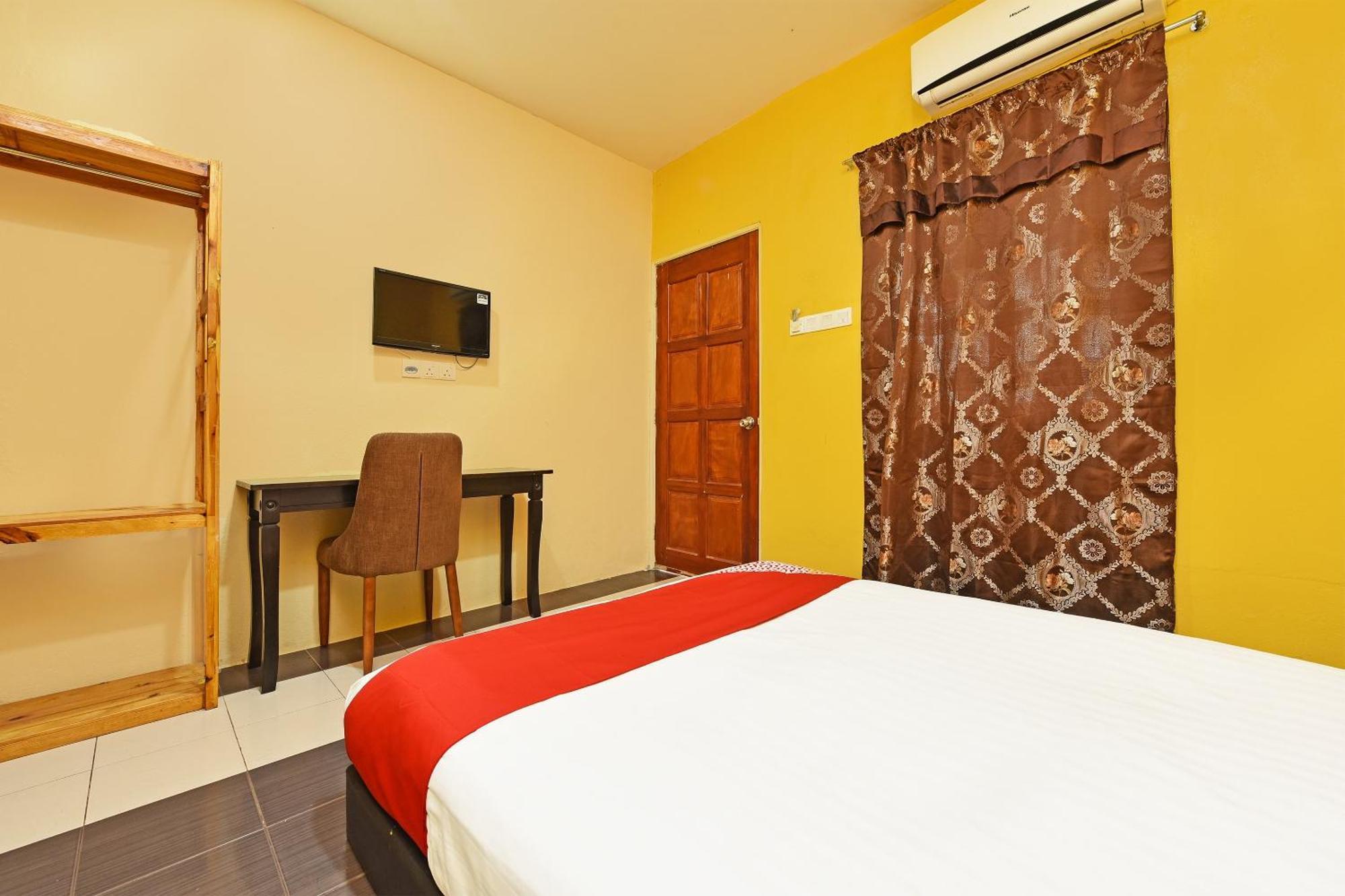 OYO 90561 Awan Biru Motel Pantai Cenang  Bagian luar foto