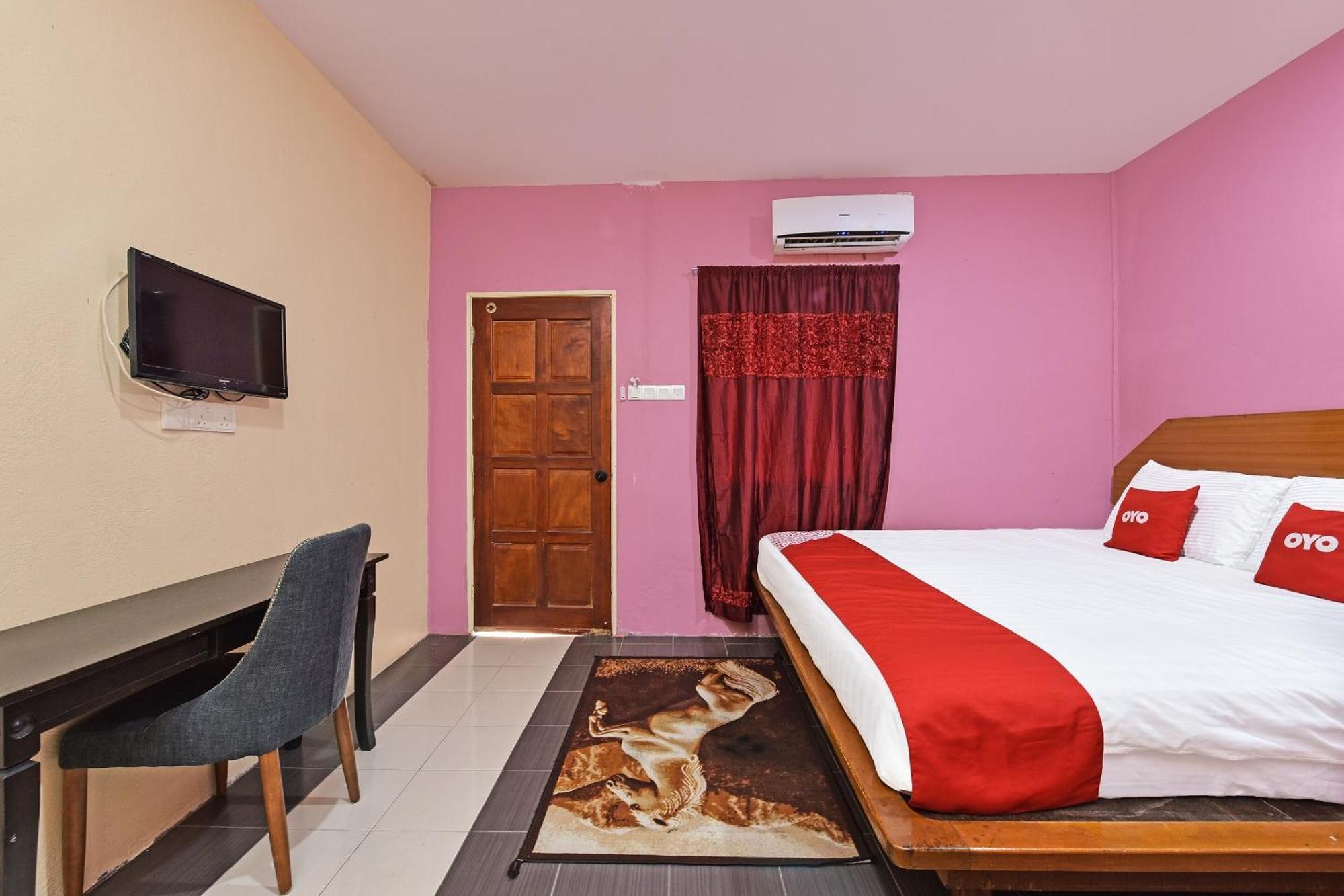 OYO 90561 Awan Biru Motel Pantai Cenang  Bagian luar foto