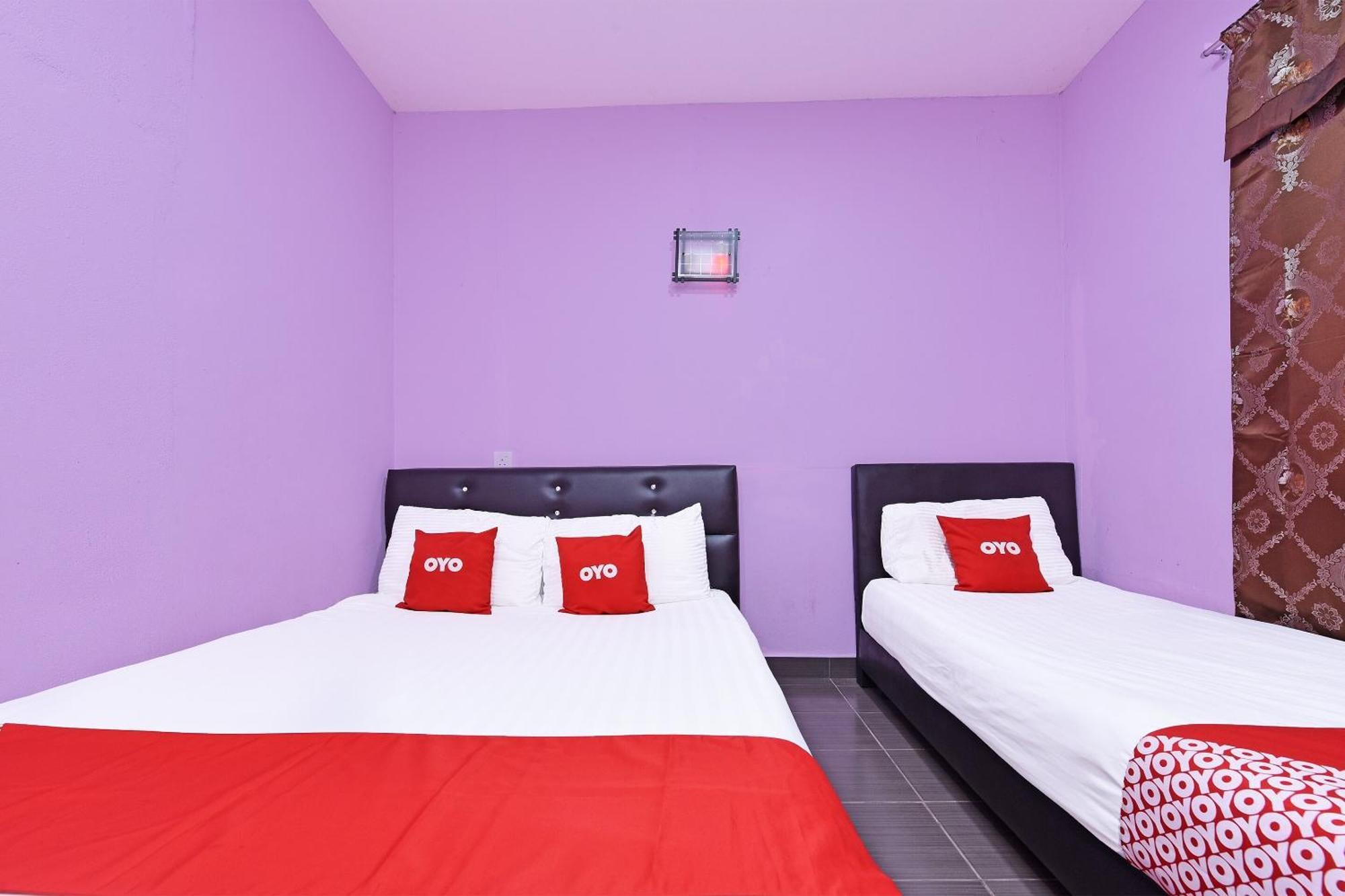 OYO 90561 Awan Biru Motel Pantai Cenang  Bagian luar foto