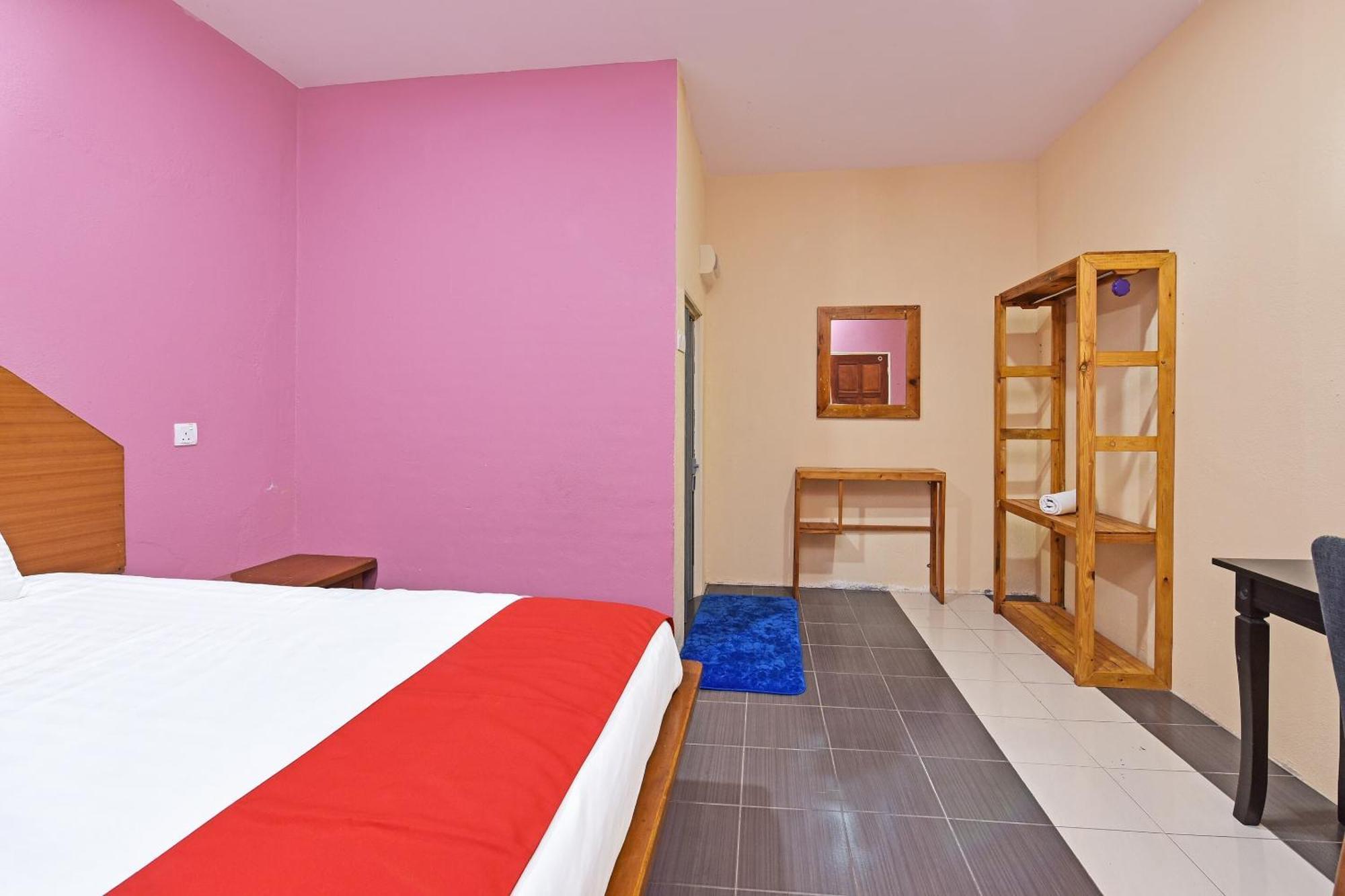 OYO 90561 Awan Biru Motel Pantai Cenang  Bagian luar foto